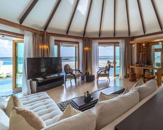 Kihaa Maldives - Dhonfanu - Living room