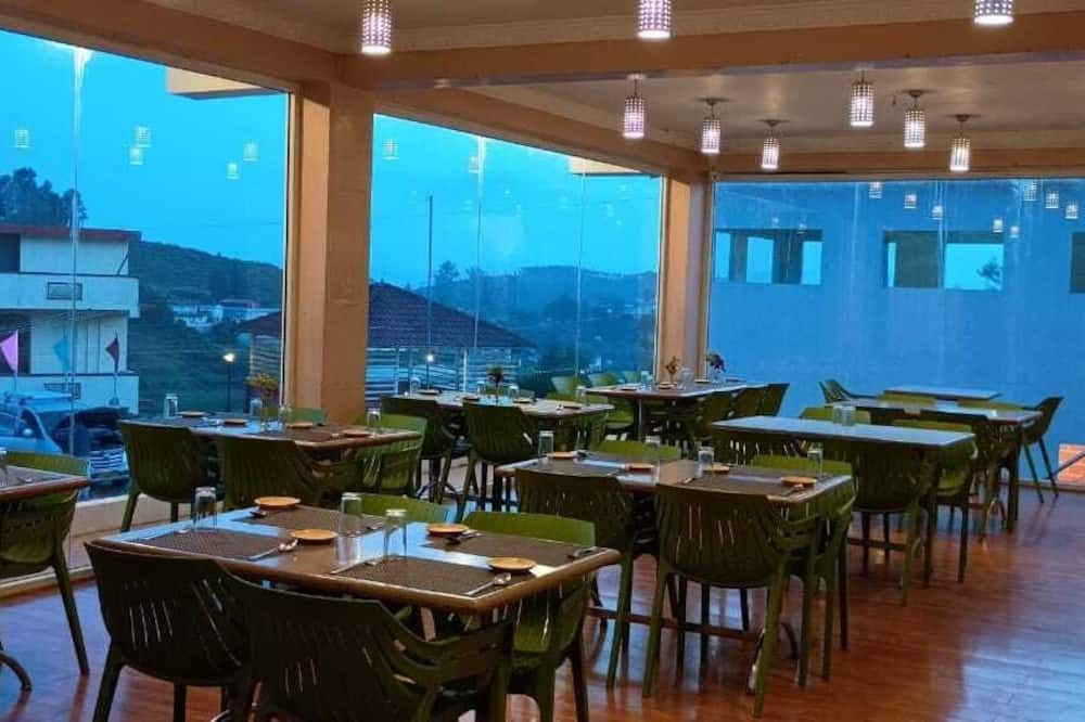 Lms Palve Sugavasam - Ooty - Restaurant