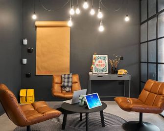 Moxy Bristol - Bristol - Lounge
