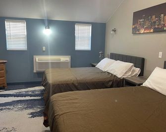 Cabins on Main Longmont - Longmont