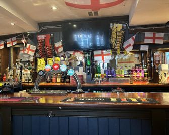 The Golden Lion Hotel - Weymouth - Bar