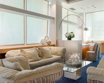 Hotel Lungomare - Riccione - Living room
