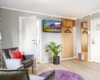 Birkebeineren Hotel & Apartments - Lillehammer - Olohuone