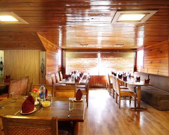 Vardaan Hotels Patnitop - Kud - Restaurant