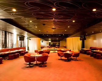 Shirahama Seaside Hotel - Shirahama - Lounge