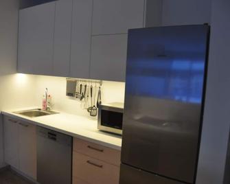 Nicestay Iceland Gráhella - Selfoss - Kitchen
