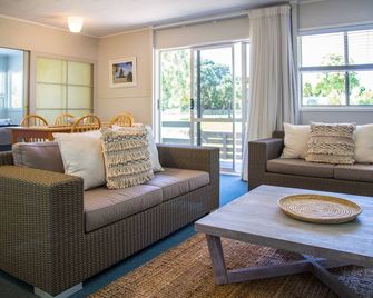 ハヘイ ビーチ リゾート - ハヘイ - リビングルーム