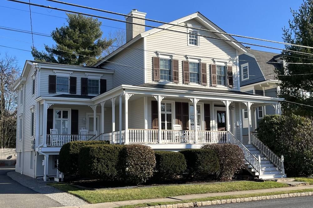Charming Apartment in Flemington
