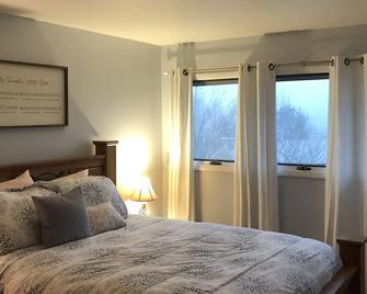 Hunter Mountains Hill Top Hide Away Trail Side - Hunter - Chambre