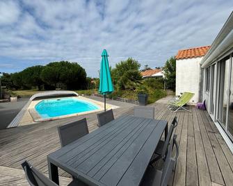 Villa L'Île-d'Olonne, 3 bedrooms, 5 persons - L'Île-d'Olonne - Piscina