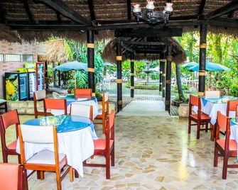 Hotel Arazá - Nueva Loja - Restaurant