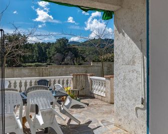 Apartment Casa Antoinette by Interhome - Prunelli-di-Fiumorbo - Balcón