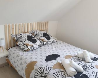 Plume - Dormir Comme A La Maison - Guérande - Bedroom