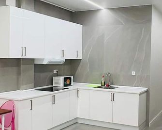 هوستل 18 - مدريد - مطبخ