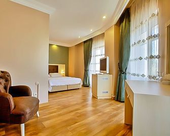Buyukada Princess Hotel - Istanbul - Bedroom