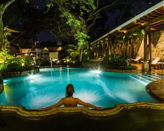 Hotel Museo Spa Casa Santo Domingo - Antigua - Havuz