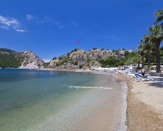 Turunc Resort Hotel - Turunç - Pláž