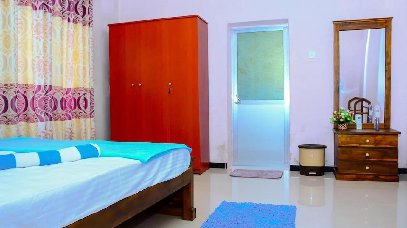 Gloriya Mathews family villa