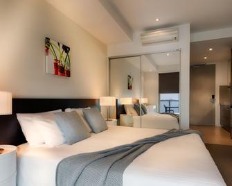 Caroline Serviced Apartments Brighton - Brighton - Bedroom