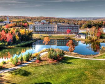 Radisson Kingswood Hotel & Suites - Fredericton - Bangunan