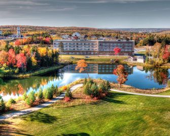Radisson Kingswood Hotel & Suites - Fredericton - Näkymät ulkona