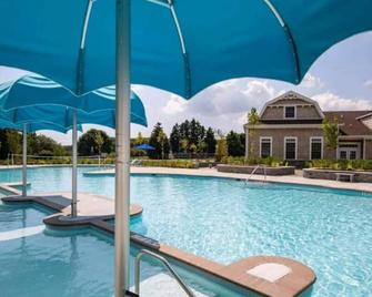 Ocean View Beach Club: Your Seaside Serenity - Frankford - Pool