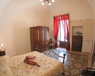 L'Angolo Antico - Castellana Grotte - Habitación