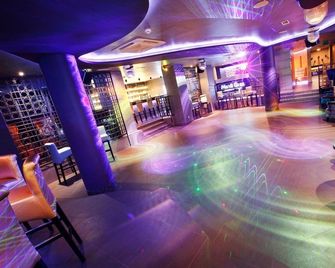 Hotel Silvia Gold Gliwice - Gliwice - Sportcentrum