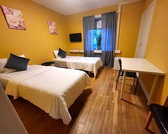 Izkamage Hotel 2 - Västerås - Bedroom
