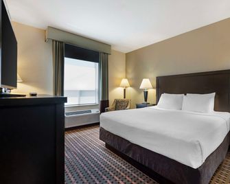 Best Western Pacific Inn - Vernon - Bedroom