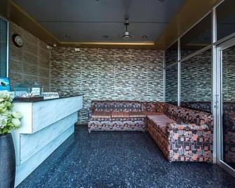 Hotel de Marina - Port Blair - Lễ tân
