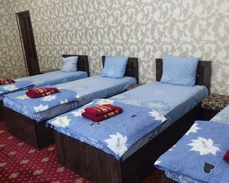 Siyohkoron - Bukhara - Bedroom