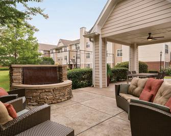 Residence Inn by Marriott - Atlanta Duluth/Gwinnett Place - Duluth - Patio