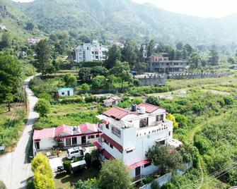 Dev Cottage and Homestay - Bhimtal - Bâtiment