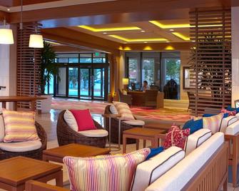 Guam Reef Hotel - טאמונינג - טרקלין