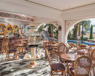 Blacksandy Beach Hotel - Perissa - Restaurante