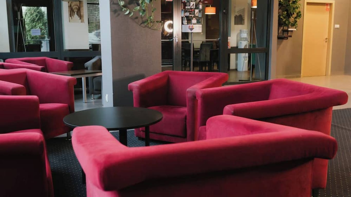 Economy Silesian Hotel