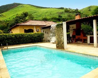 Casa C Campo De Futebol Pisc Sauna Churr E Pizza Fogão Lenha Vista Para Montanha - Seropédica - Pool