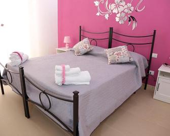 B&B Il Melograno Antico con Terrazza e Giardino - Agrigento - Sypialnia