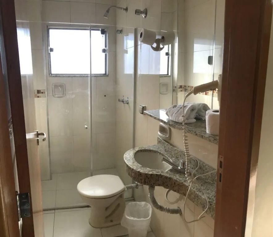 Portal Palace Hotel - אפרסידה - חדר רחצה