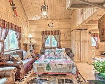 Northern Lights Escape: Authentic Log Cabin with Private Sauna Experience - North Pole - Bedroom
