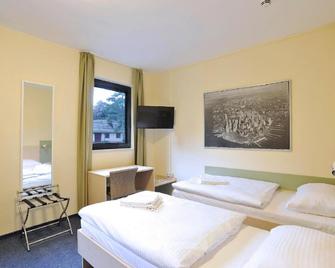 Best Deal Airporthotel Weeze - Weeze - Camera da letto