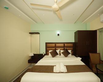 Saikiran Hotel - Mapusa - Bedroom