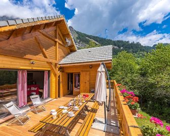 Chalet - Saint-Jean/Saint-Nicolashouse With Character - Saint-Jean-Saint-Nicolas - Patio