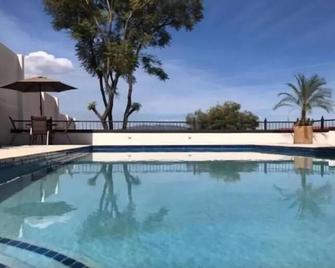Hotel Candelero - Moroleón - Pool