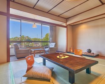 Ooedo Onsen Monogatari Ureshinokan - Ureshino