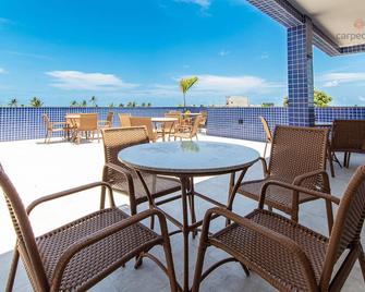 Porto Blue #201 - Apartamento por Carpediem - Porto de Galinhas - Balkon