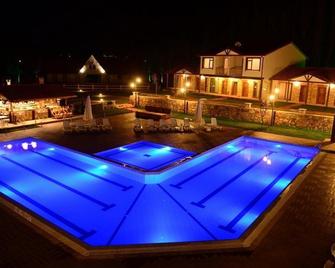 Golkoy Yasam Resort - Kastamonu - Pool