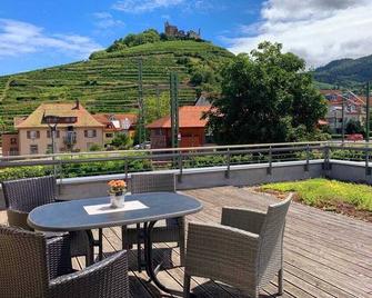 Penthouse Burgblick mit Dachterrasse - Staufen im Breisgau - Balcony