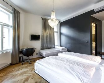 Sophie's Hostel - Prague - Bedroom